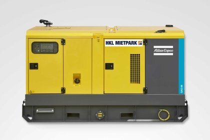 Atlas Copco QAS 80 Stromerzeuger auf Fahrwerk