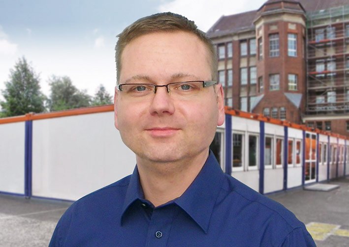 Raymond Köhler ist Mietdisponent im HKL Kompetenzcenter Raumsysteme in Vogelsdorf bei Berlin